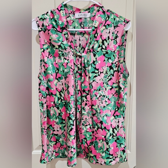 Kasper Tops - Floral Sleeveless Top - Pink and Green